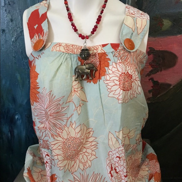 Tunic - Picture 2 of 8